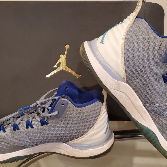 Nike Jordan Flight Plate basketball shoes - Picture 4 of 8